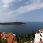 Precious View شقة