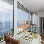 Precious View *